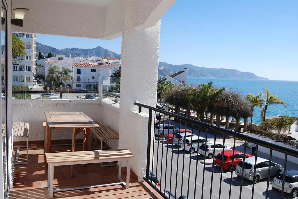 Carabeo 24 Apartments Casasol Nerja 0*,